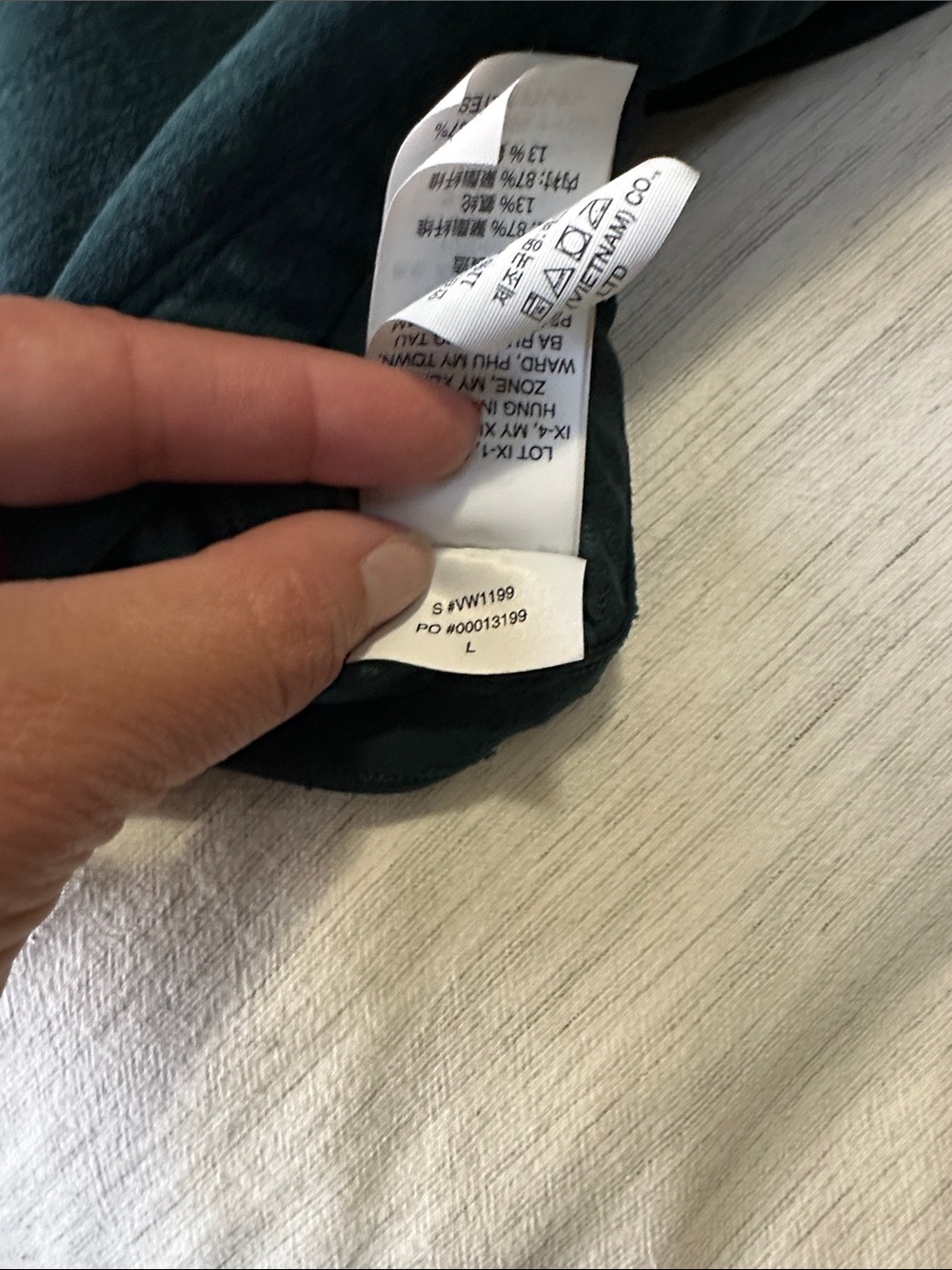 Vuori Elevation Racer Bra Bundle - Picture 7 of 7